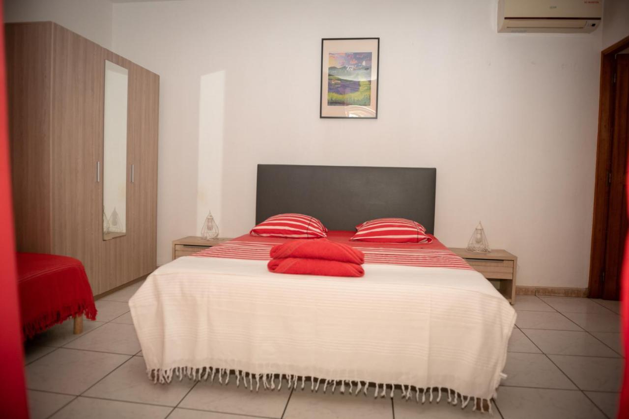 Chambres D'Hotes Du Domaine Des Doudous Saint Pierre Exteriér fotografie